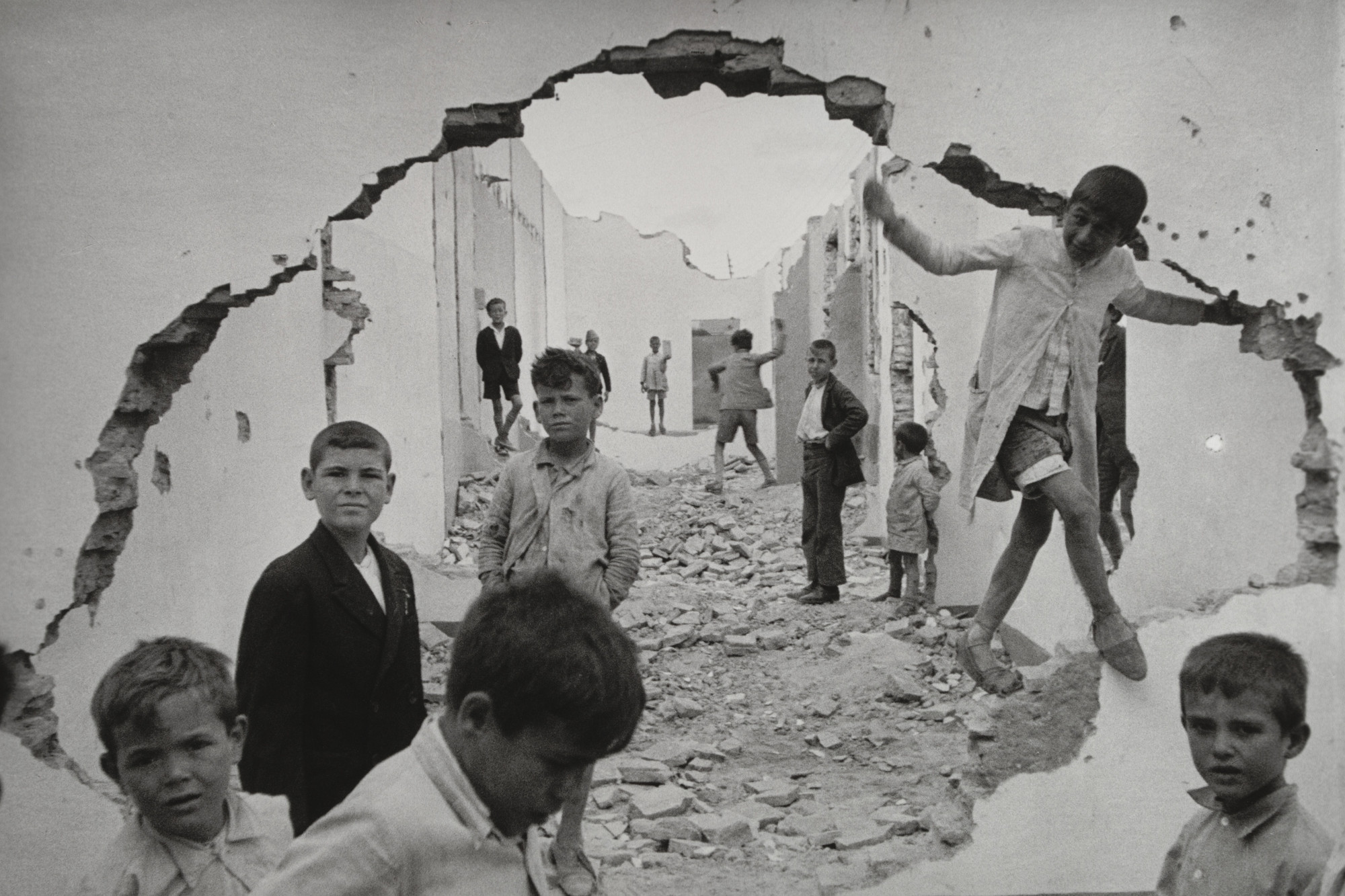 Henri Cartier-Bresson. Seville, Spain