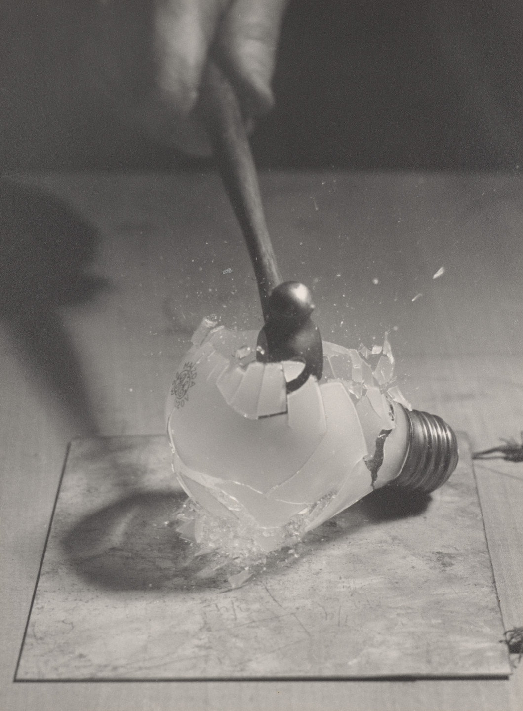 Harold Eugene Edgerton. Smash!. 1933