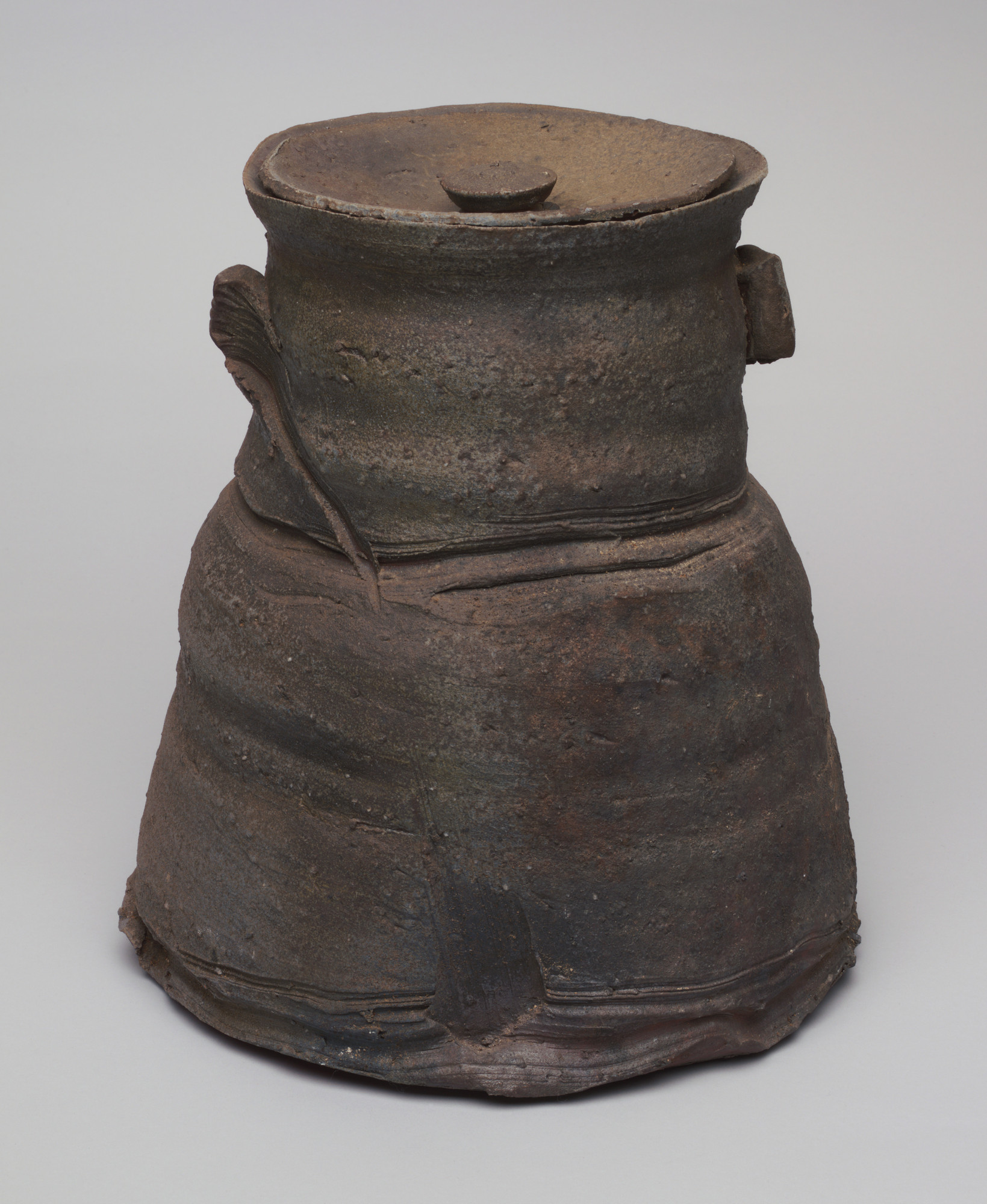 Paul Chaleff. Covered Jar