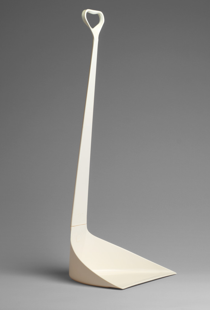 Standing Dustpan (model KS 1068)