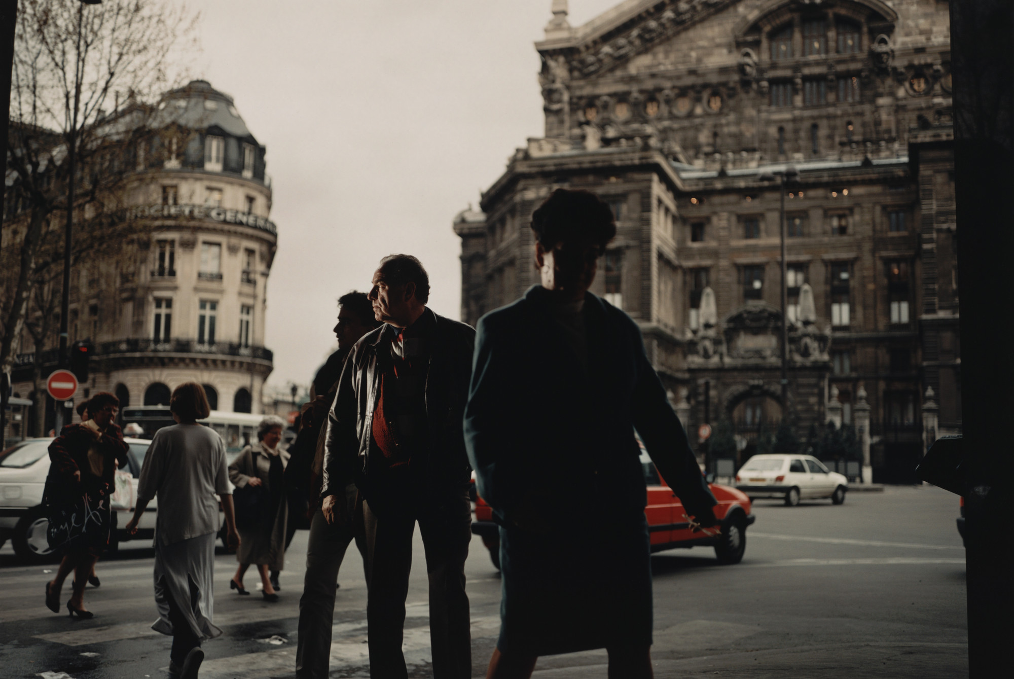 Philip-Lorca diCorcia. Paris. 1996 | MoMA