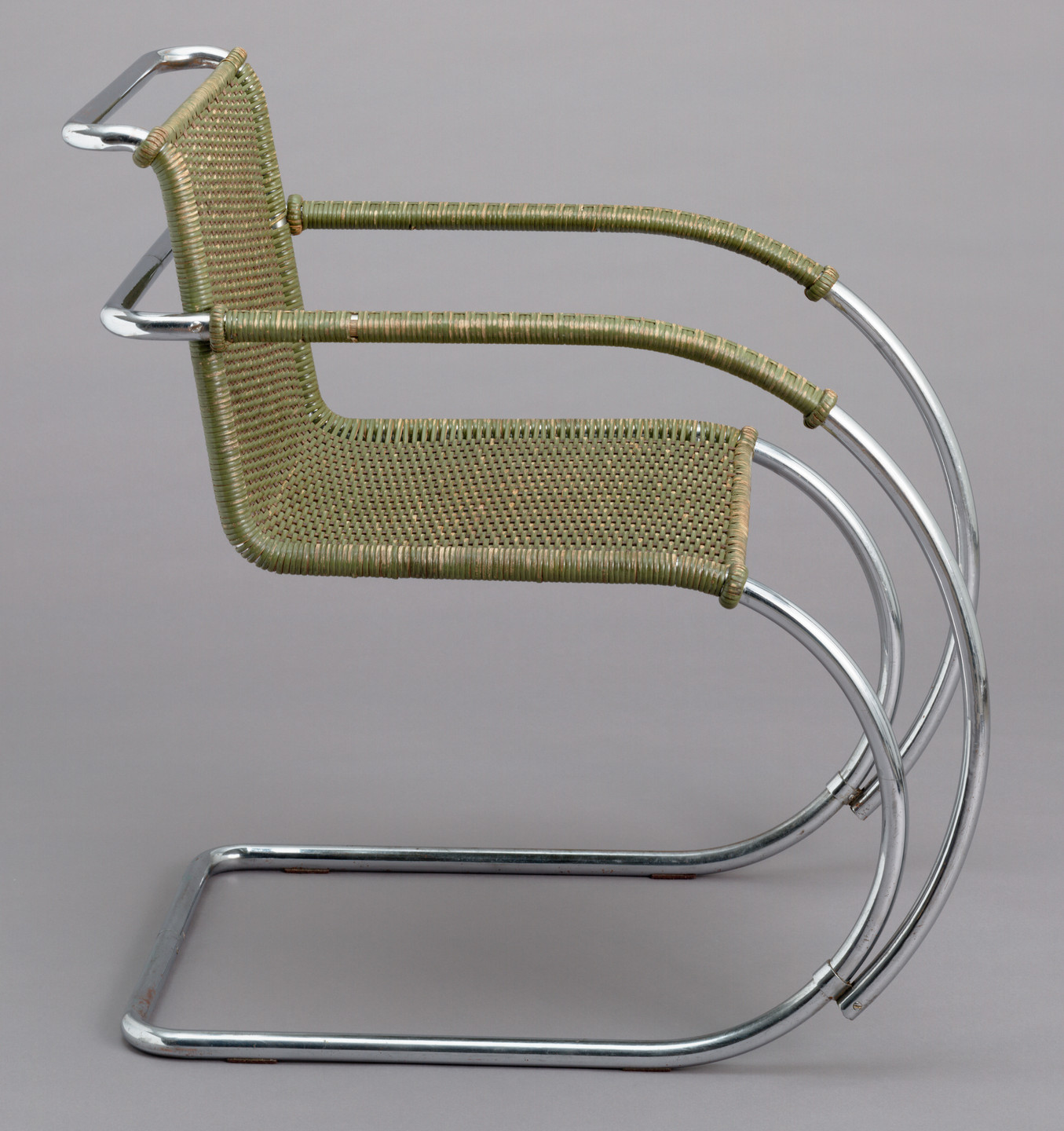 Ludwig Mies van der Rohe. MR20 Armchair. 1927