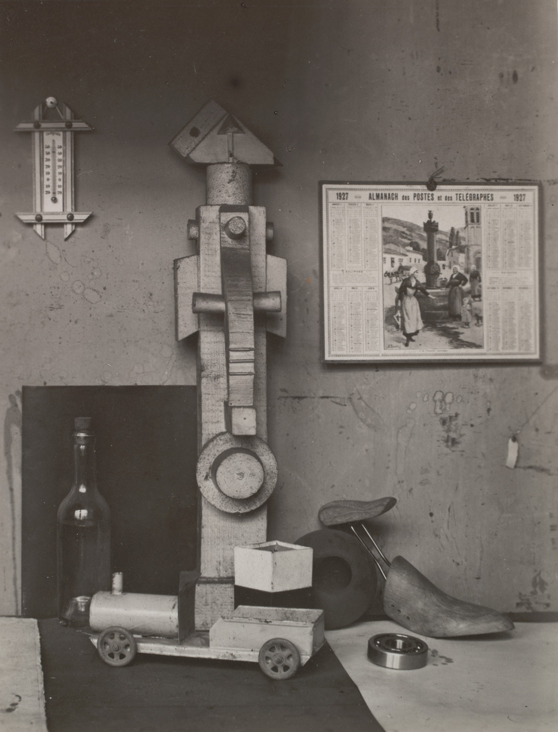 André Kertész. Léger Studio. 1927