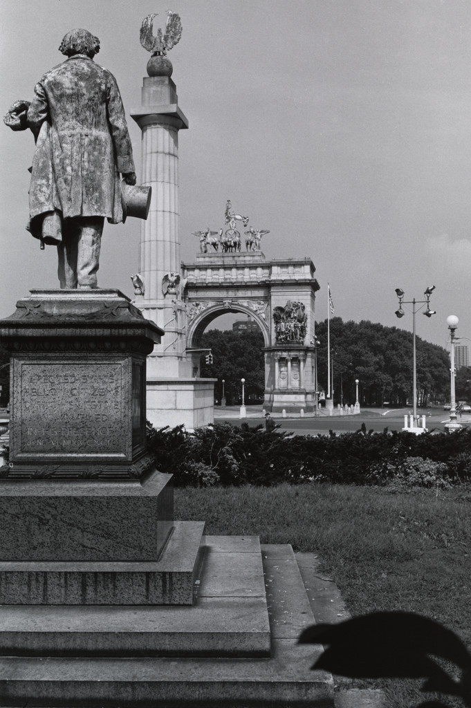J.S.T. Stranahan and Memorial Arch. Grand Army Plaza, Brooklyn