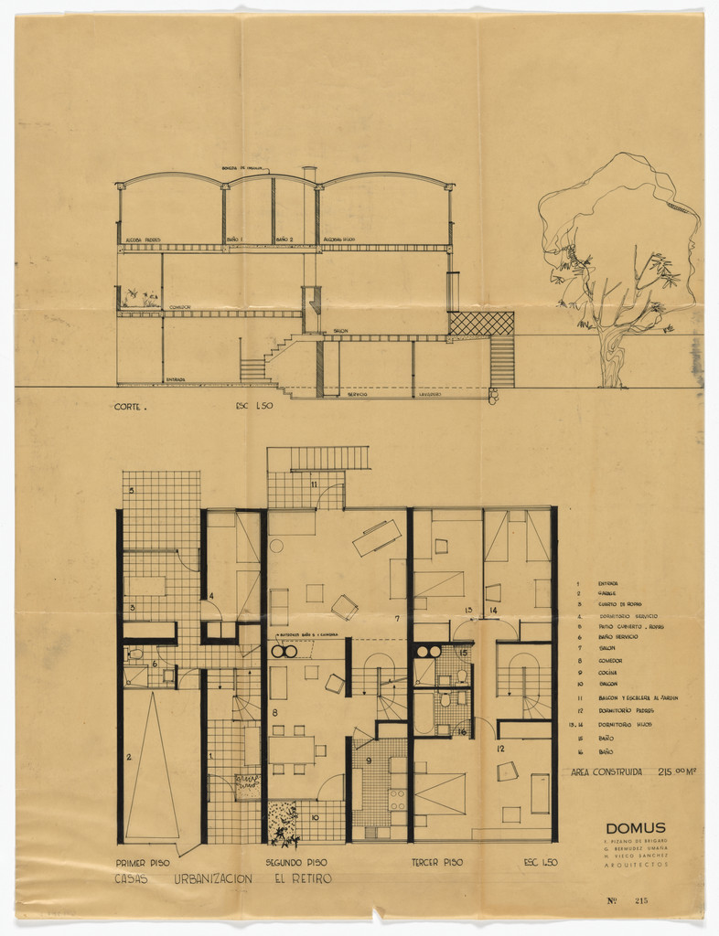 Casas Urbanizacion el Retiro, Bogotá, Colombia (Plan and section)