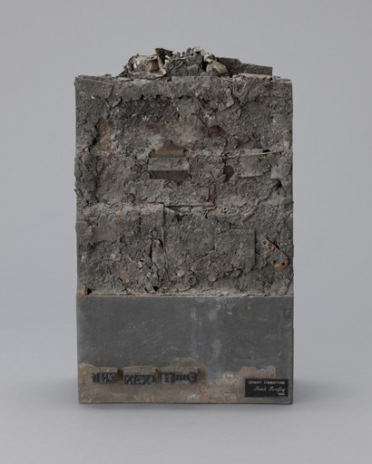 Noah Purifoy. Fire Next Time III (After James Baldwin), Desert Tombstone Series. 1994–1995