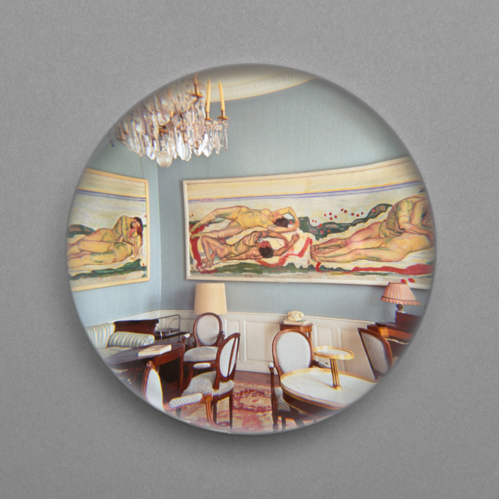 Untitled (Salon Holder)