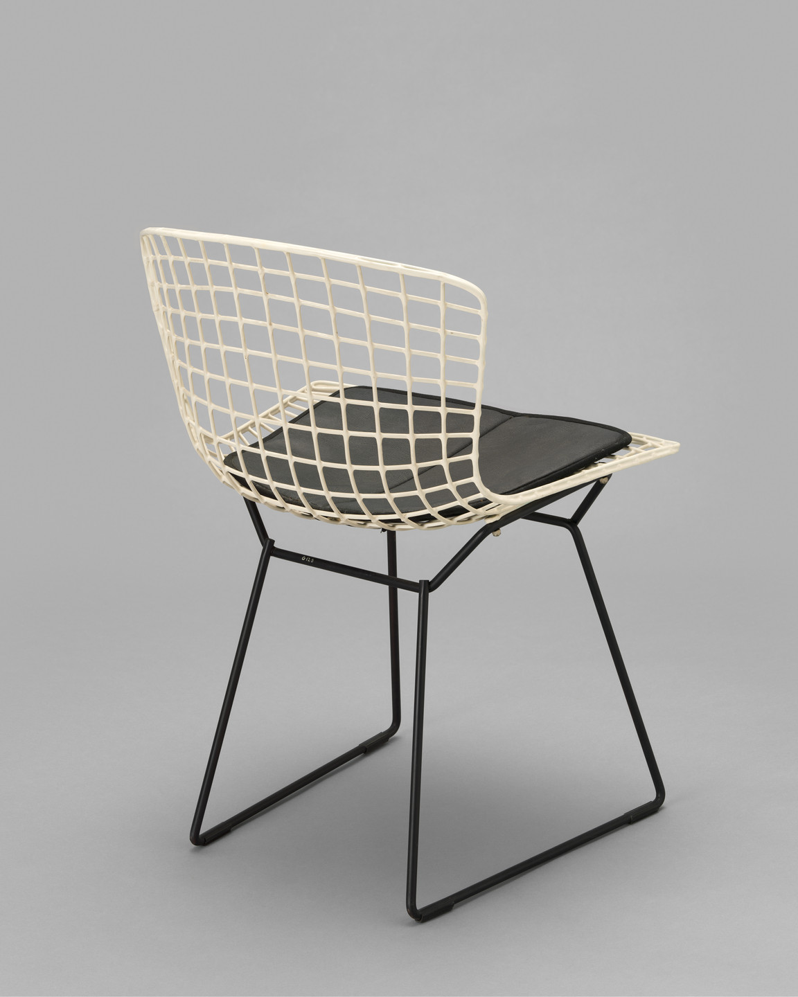 Harry Bertoia. Side Chair. 1952 | MoMA