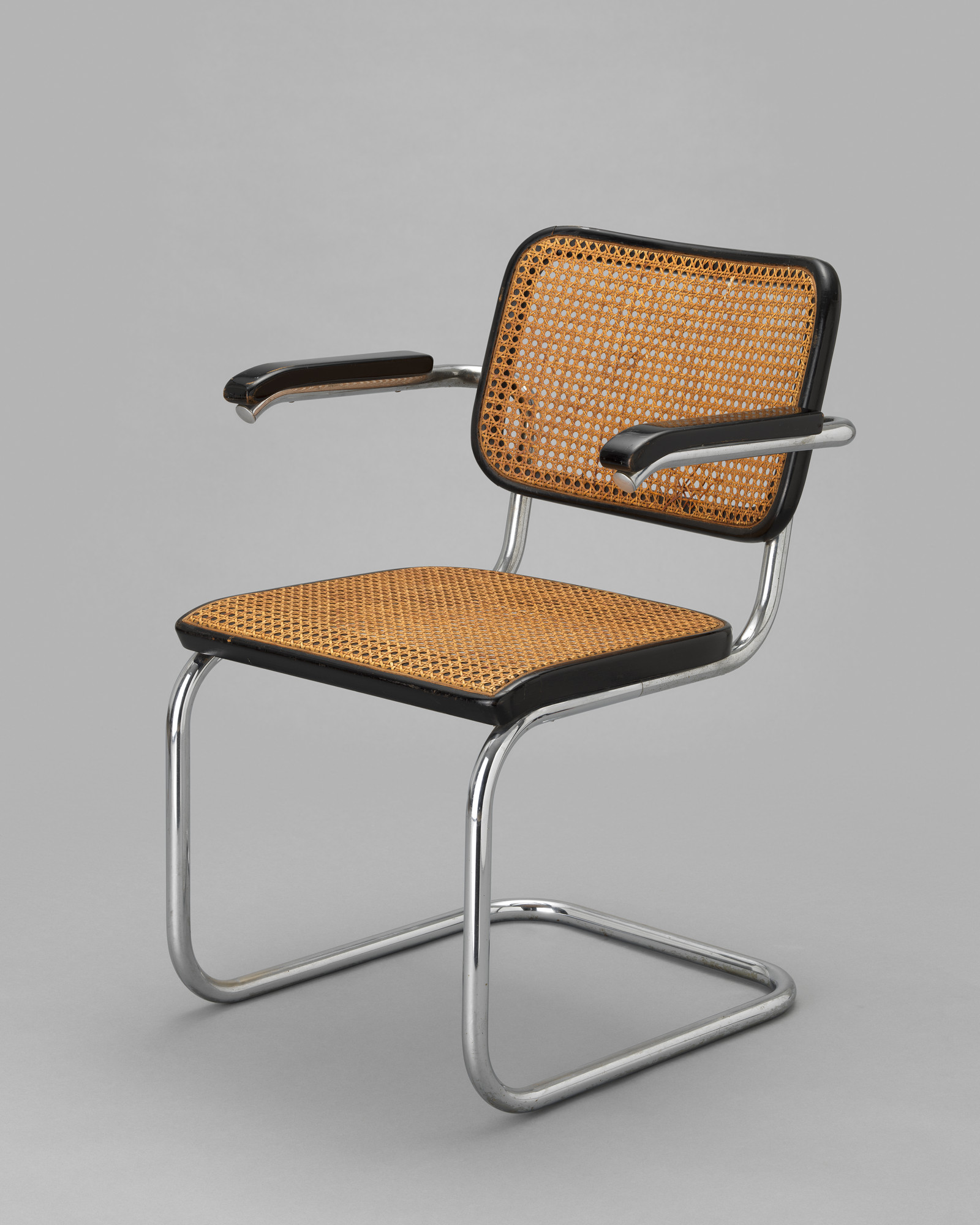 Marcel Breuer. Cesca Armchair