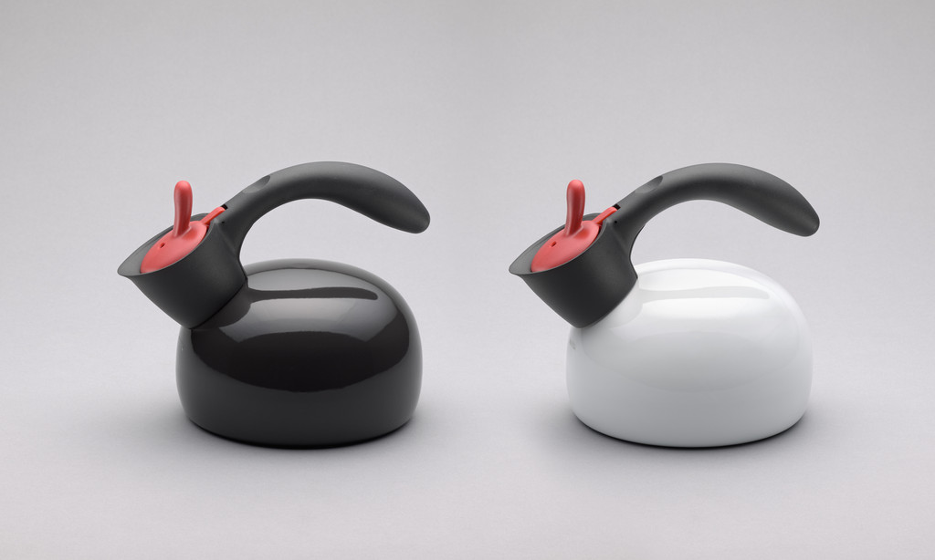 Tea kettles