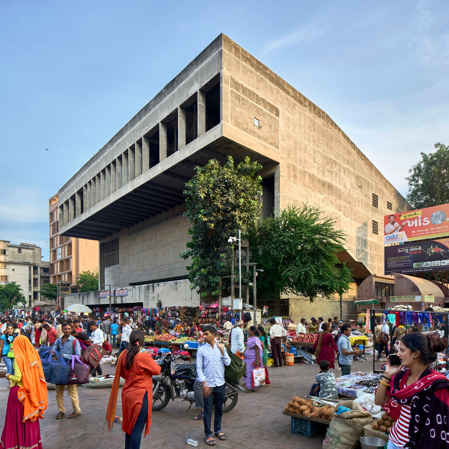 Randhir Singh, Balkrishna Doshi, Mahendra Raj. Premabhai Hall, Ahmedabad, India. 2020–2021