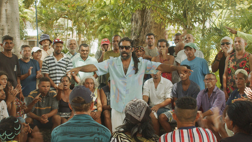 Olho da Rua (Out Loud)