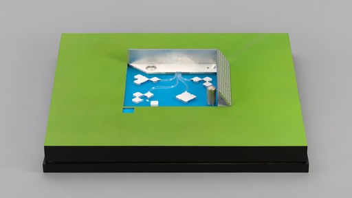 Emilio Ambasz. Center for Applied Computer Research project, Las Promesas, Mexico (Scale model, 1:250)