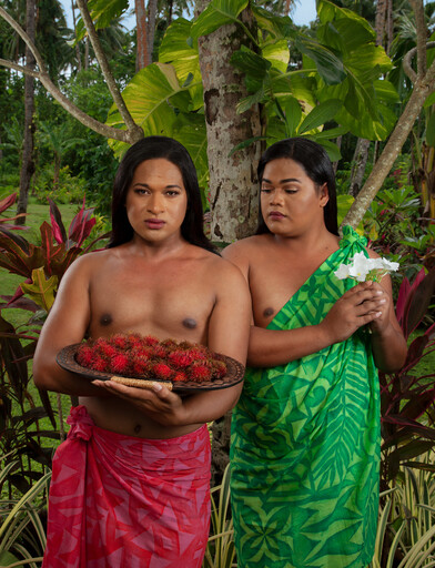 Yuki Kihara. Two Fa'afafine (after Gauguin)
