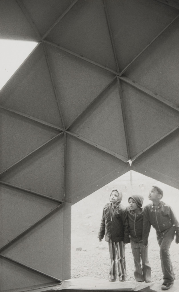 Photograph from the book CHARAS: The Improbable Dome Builders (1973)