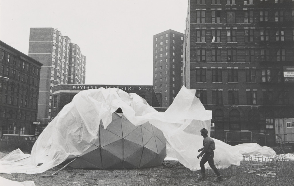 Photograph from the book CHARAS: The Improbable Dome Builders (1973)