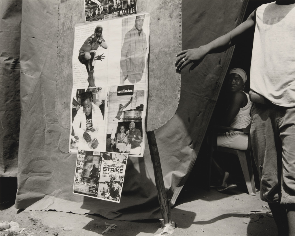 Video club, Roque Santeiro market II from the series Terreno Ocupado