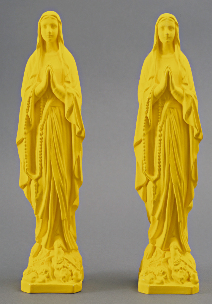 Madonnenfigur (Madonna Figure)