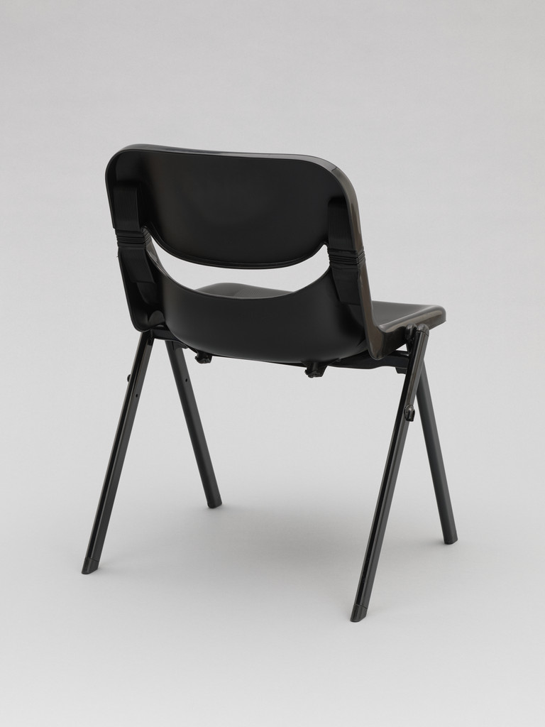 Dorsal Chair