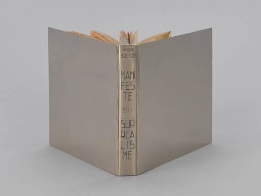 André Breton. Manifeste du surréalisme; Poisson soluble (Surrealist Manifesto; Soluble Fish)