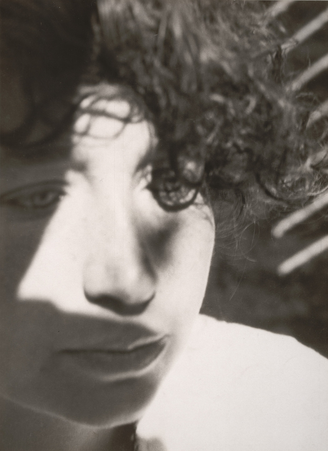 László Moholy-Nagy. Head. c. 1926