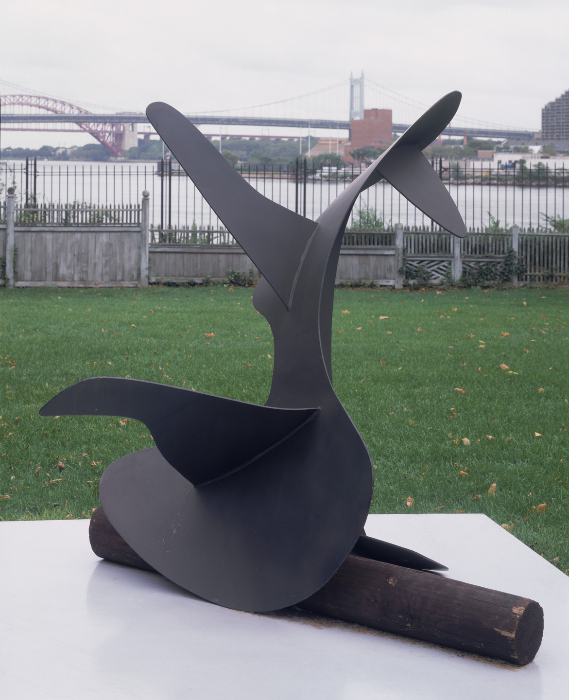 Alexander Calder. Whale, II. 1964 (replica of 1937 original)