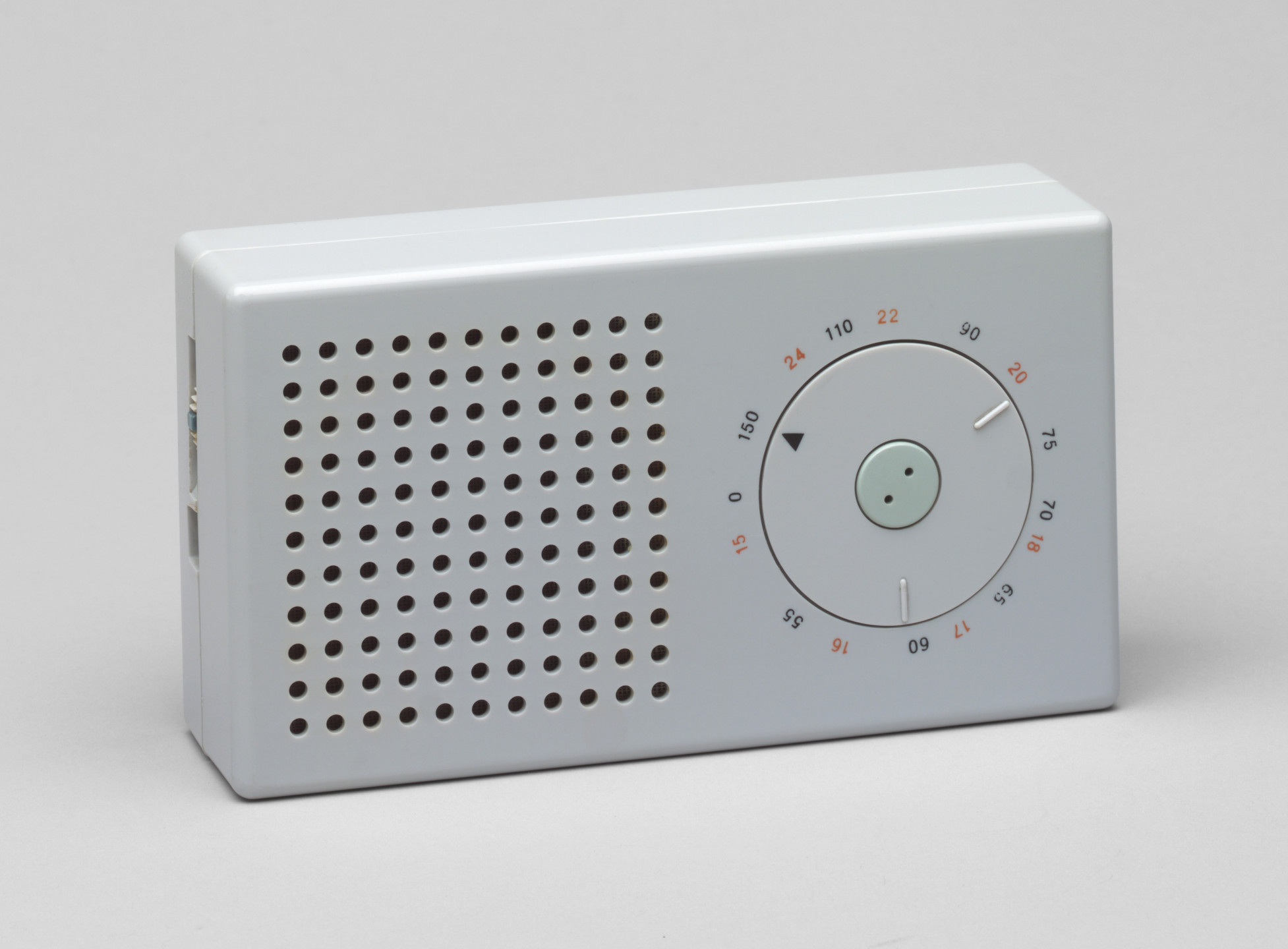 Dieter Rams, Hochschule für Gestaltung, Ulm, Germany. Pocket Radio (model T3). 1958