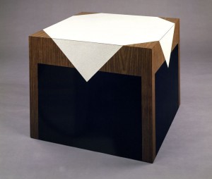 Richard Artschwager. Description of Table. 1964. Melamine laminate on plywood. Whitney Museum of American Art, New York; gift of the Howard and Jean Lipman Foundation, Inc. © 2013 Richard Artschwager. Photograph by Steven Sloman © 2000 Whitney Museum of American Art, New York