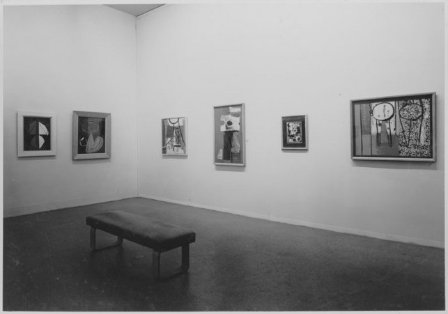 Installation view of the exhibition, Fourteen Americans, September 10, 1946 through December 8, 1946. The Museum of Modern Art, New York. Gelatin-silver print, 6 1/2 x 9 1/2″ (16.5 x 24.1 cm). Photographic Archive. The Museum of Modern Art Archives, New York. Photo by Soichi Sunami