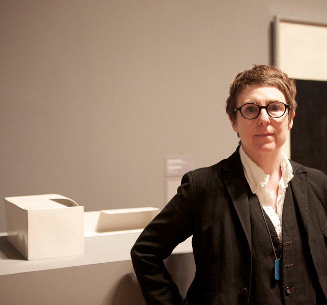 R.H. Quaytman with Katarzyna Kobro's sculptural work Kompozycja przestrzenna 1 (Spatial Composition 1)