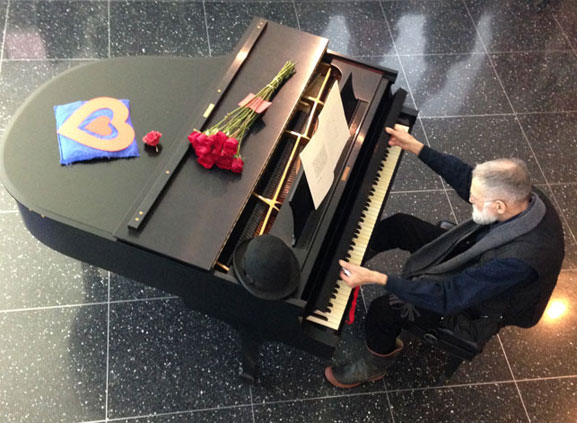 Geoffrey Hendricks participates in Performing John Cage, The Museum of Modern Art, February 14, 2014. Photo by Sarah Kennedy