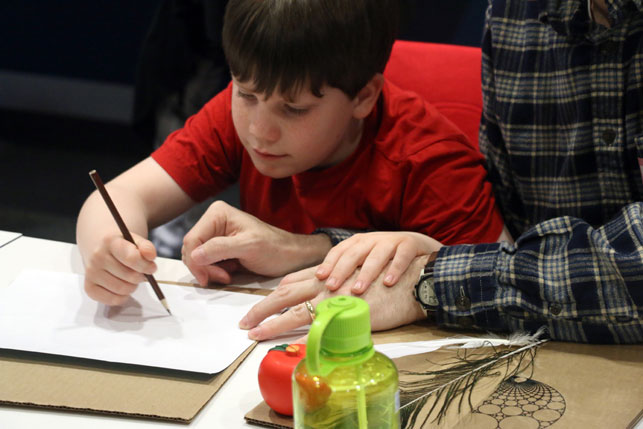 A Create Ability program for individuals with learning or developmental disabilities and their families. © 2015 The Museum of Modern Art. Photo by Manuel Molina Martagon